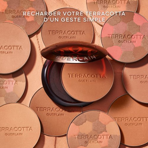 GUERLAIN Terracotta Light - Das Puder für natürliche GUERLAIN Terracotta Light - Das Puder für natürliche
